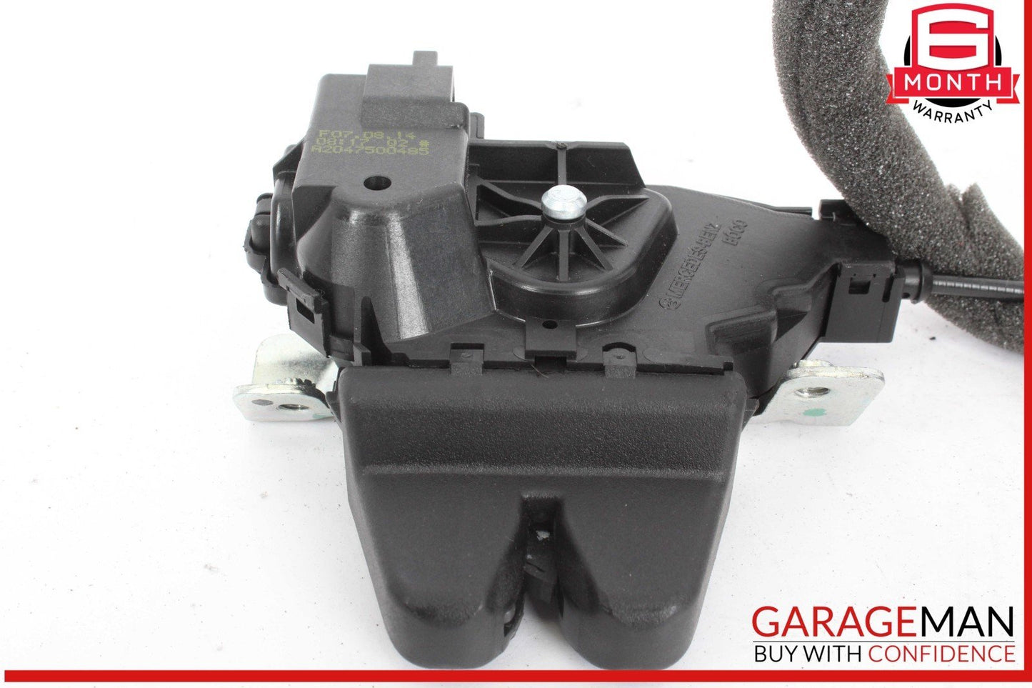 08-17 Mercedes W205 C300 E350 Trunk Lid Latch Lock Actuator 2047500261 OEM