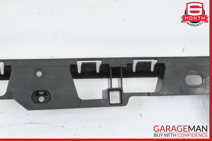 15-23 Porsche Macan S 95 Rear Left Sideskirt Rocker Molding Bracket 95B853537