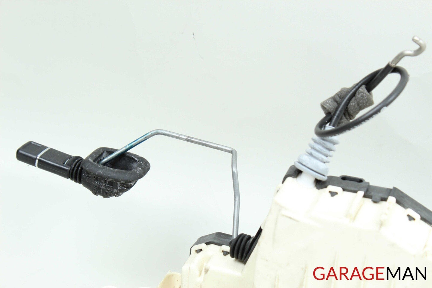 07-13 MERCEDES W221 S550 REAR RIGHT DOOR LOCK LATCH ACTUATOR 2217205835 OEM A203