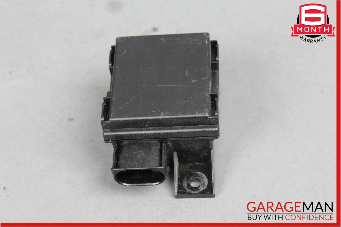 Mercedes R230 SL550 CL550 CL500 Seat Belt Seatbelt Tension Sensor Module OEM
