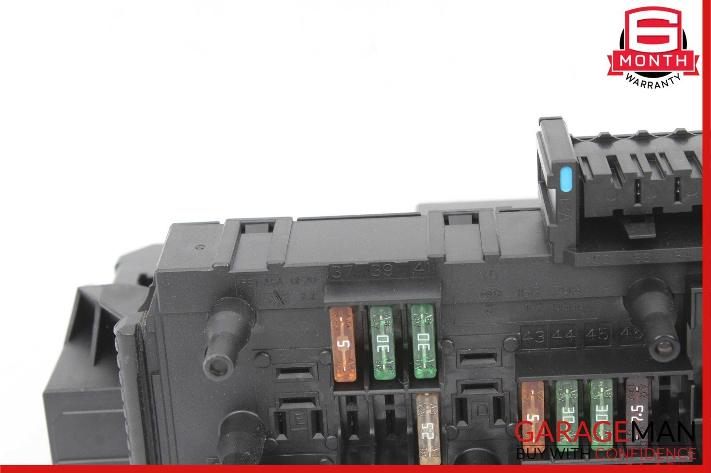 10-18 Mercedes W212 E63 AMG Rear Fuse Relay Box SAM Signal Acquisition Assembly