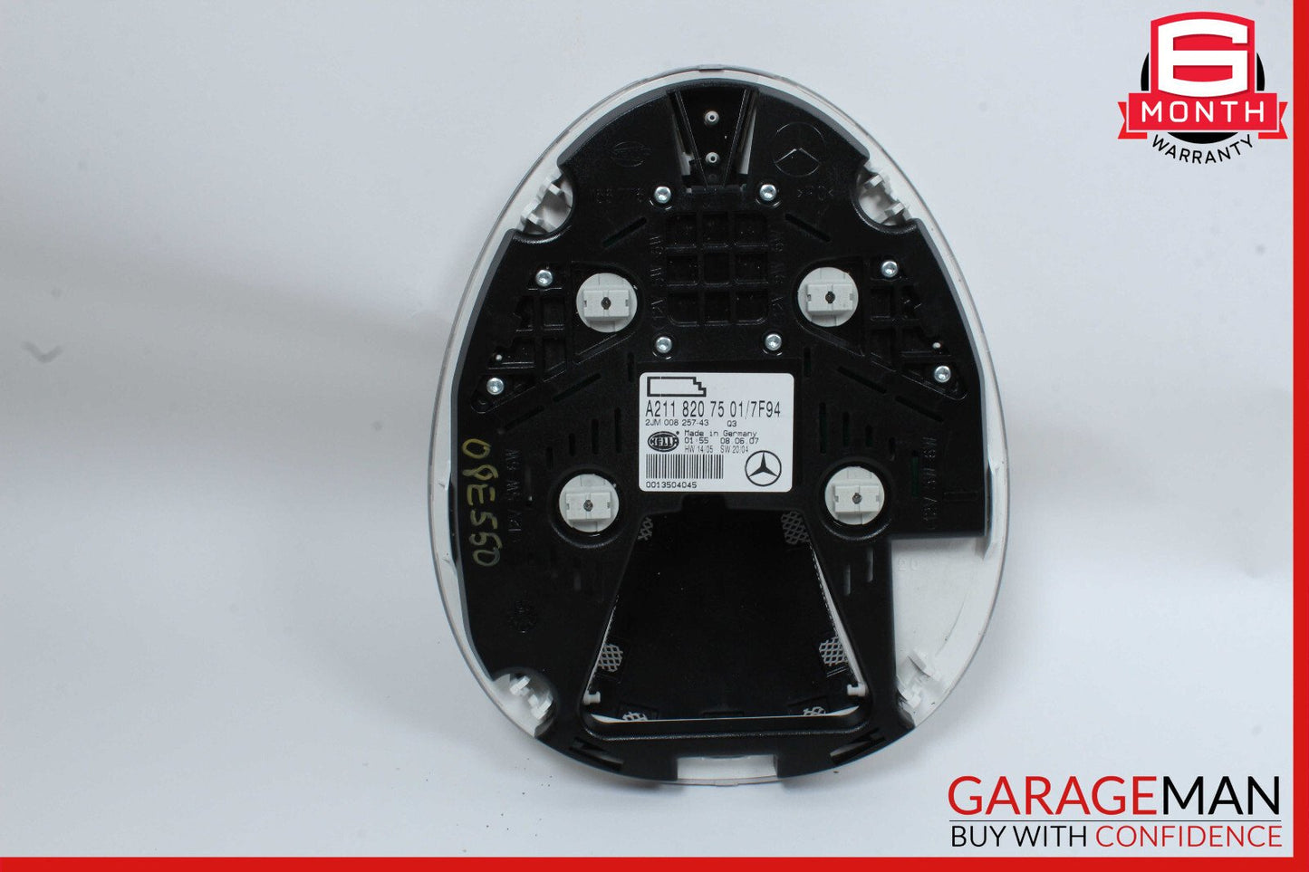 03-11 Mercedes W211 E550 CLS550 Rear Overhead Dome Light Gray 2118207501 OEM