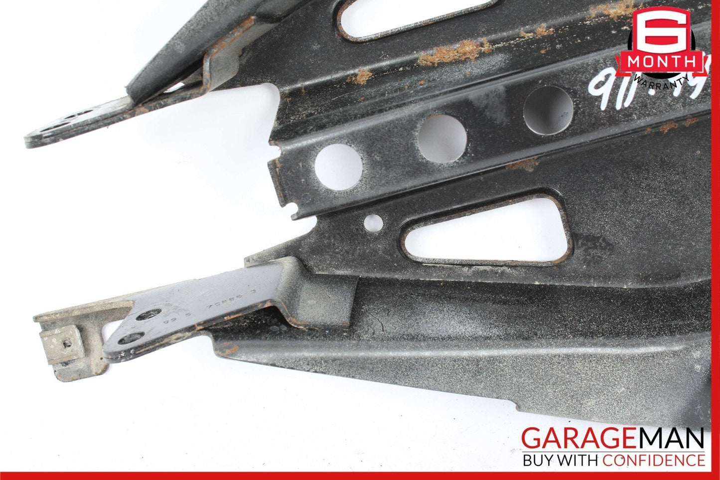97-04 Porsche Carrera 911 Boxster 986 Front Right Radiator Support Mount Bracket