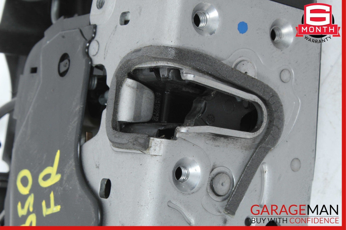 08-18 Mercedes C300 C350 E350 CLS400 Front Right Side Door Lock Latch Actuator