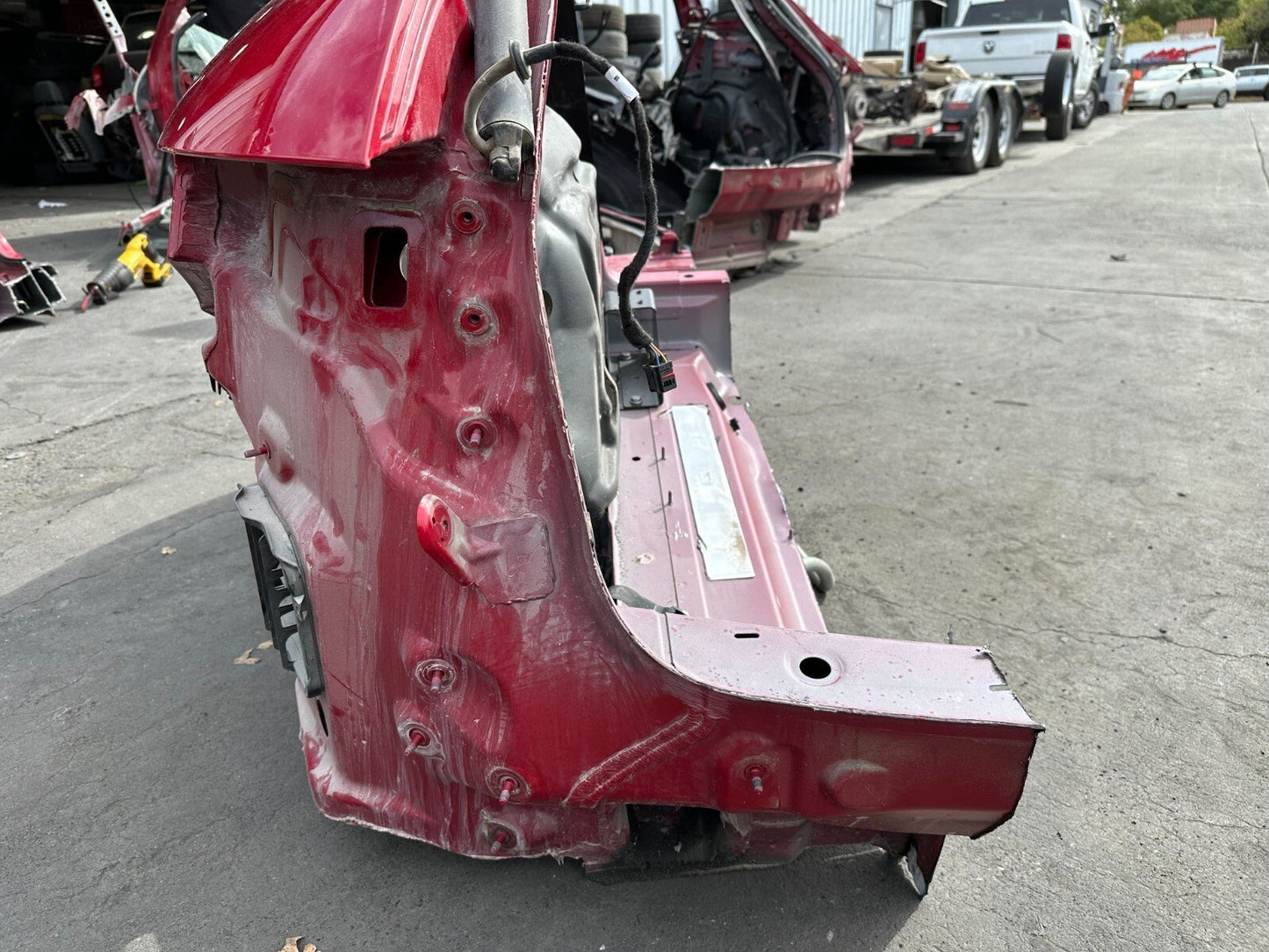 15-18 Porsche Macan 95B Rear Left Side Exterior Body Quarter Panel Frame Assy
