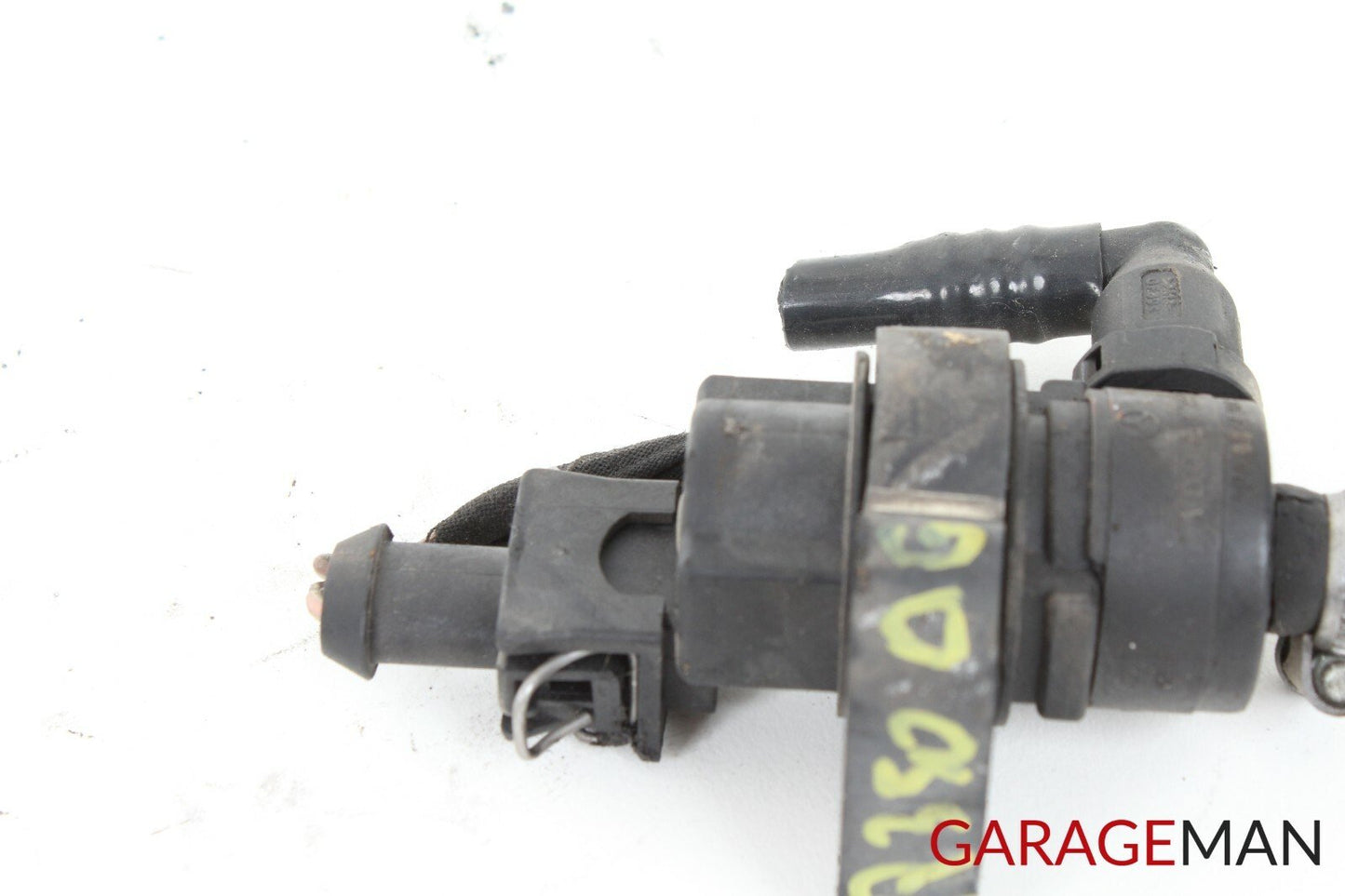 06-09 Mercedes W251 R350 Petrol Purge Vacuum Valve Solenoid 5460137 OEM