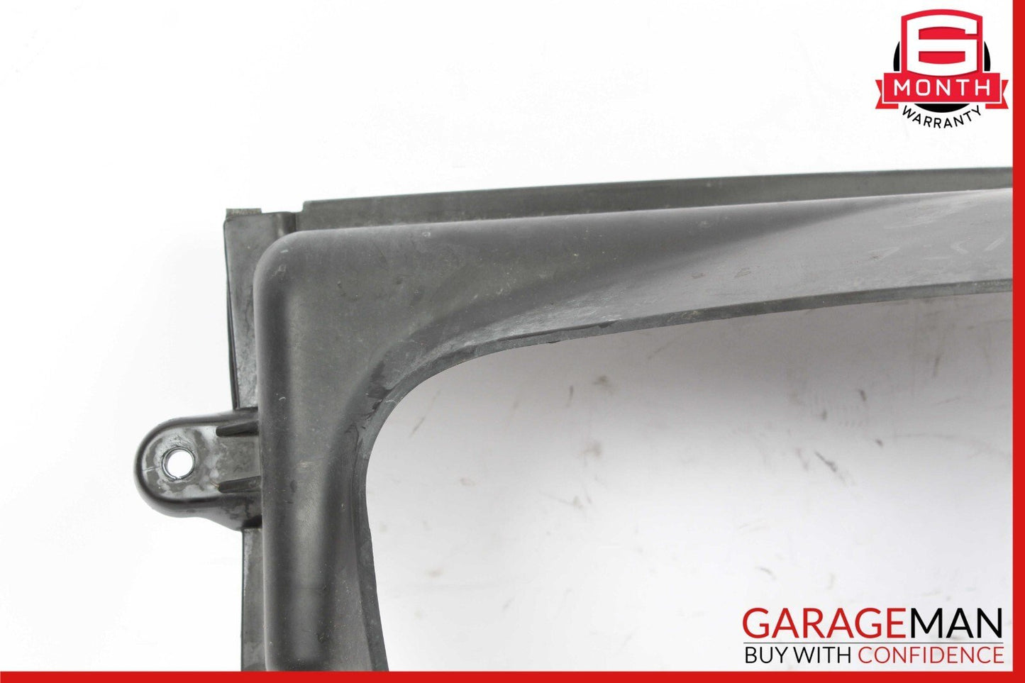 14-18 Maserati Ghibli M157 Front Left Side Intercooler Duct Shroud 670004140 OEM