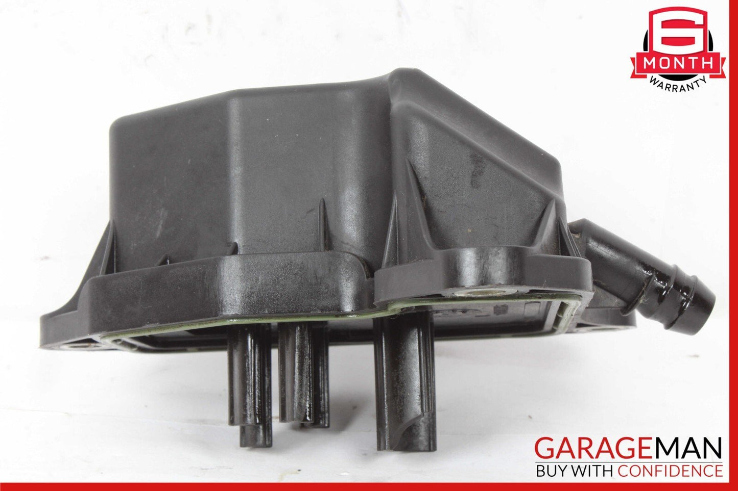 06-15 Mercedes W221 S400 E350 C300 Engine Oil Separator Cover 2720160134 OEM