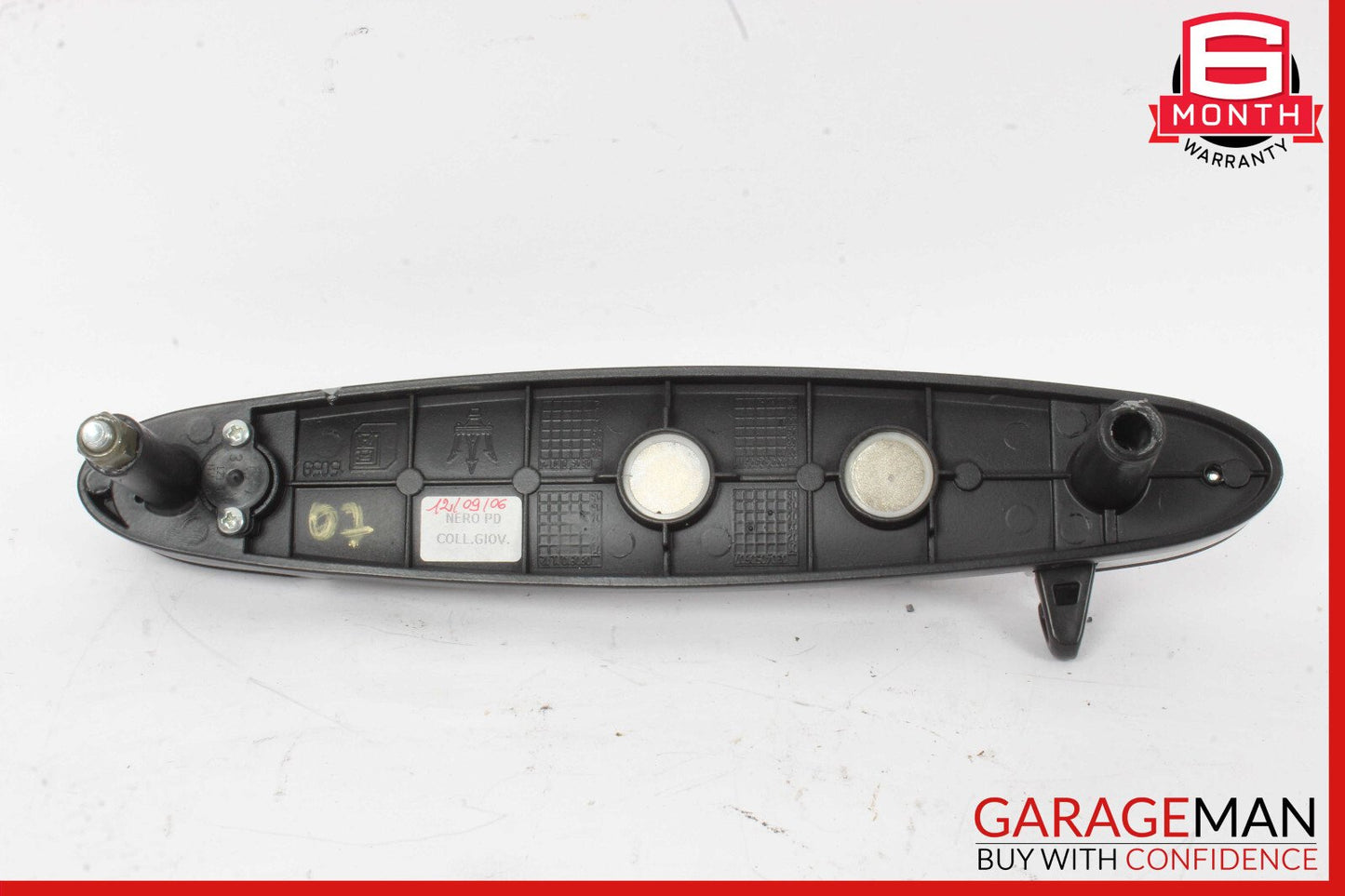 03-13 Maserati Quattroporte M139 Interior Roof Grab Handle Rear Right Side OEM