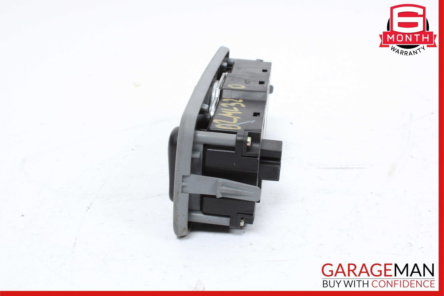 02-05 Mercedes W163 ML320 Rear Window Switch w/ Climate Control 1638200326 OEM