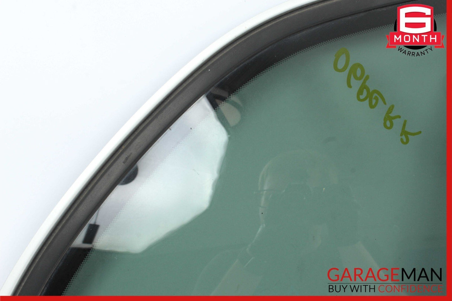 03-06 Porsche Cayenne 955 Rear Right Side Quarter Window Glass Panel White