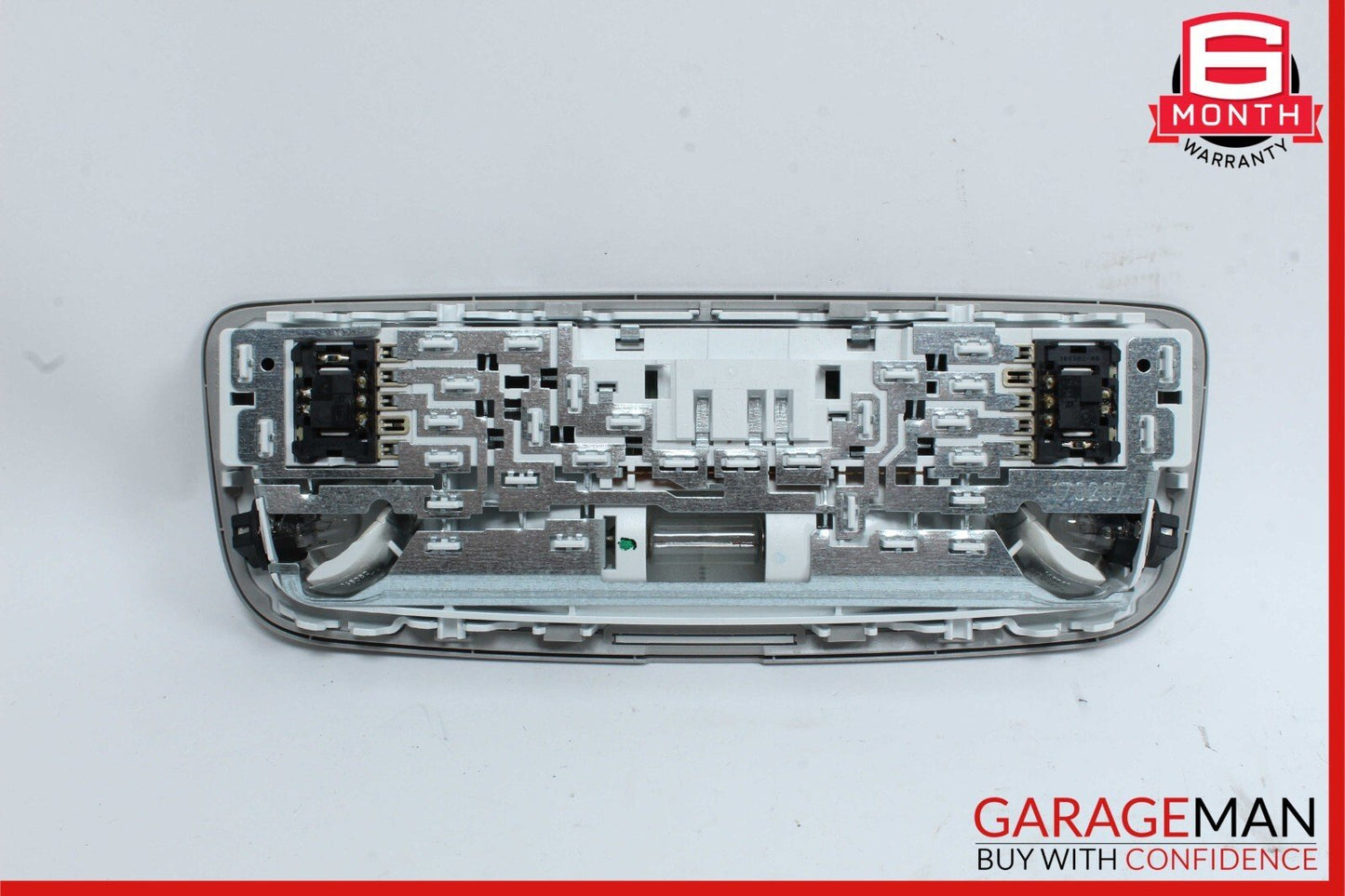 10-18 Mercedes W212 E350 E550 CLS550 Rear Overhead Dome Light 2128205001 OEM