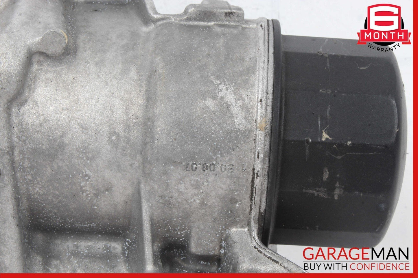 05-13 Mercedes W251 R350 E350 GL450 Oil Filter Cooler Housing 2721800410 OEM