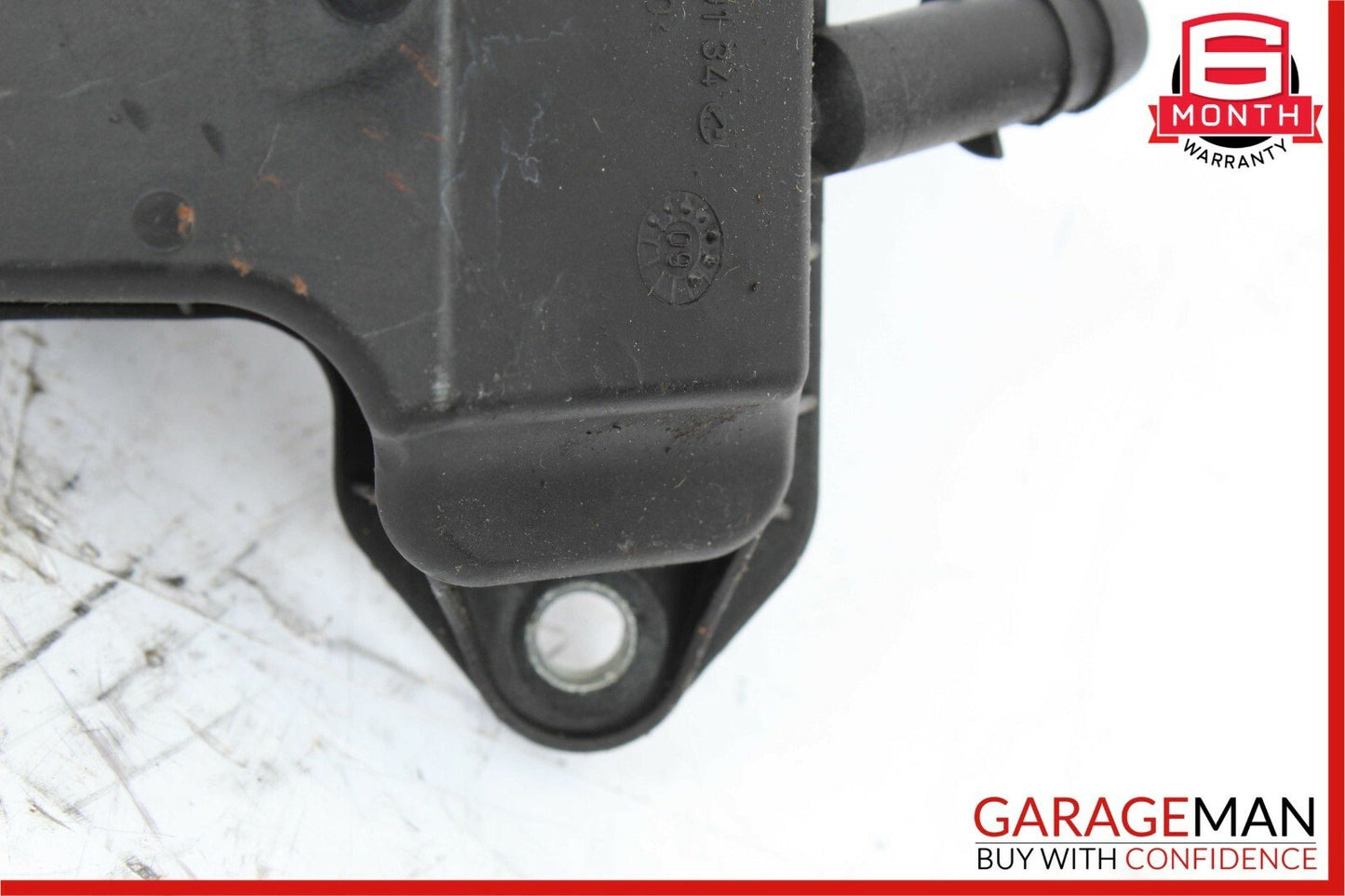 06-13 Mercedes W204 C300 Engine Oil Separator Cover 2720160134 OEM