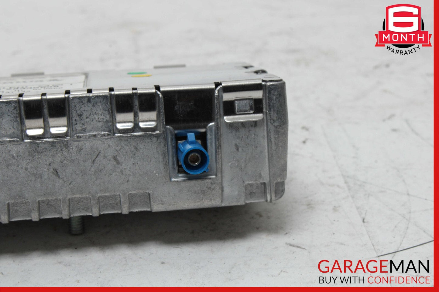 Mercedes W204 C300 SLK250 Sirius Satellite Radio Receiver 2128705689 OEM