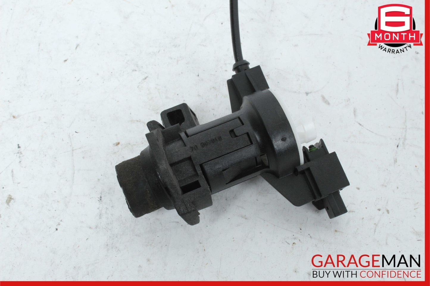 08-17 Mercedes W204 C300 E250 C350 E350 Trunk Lid Latch Lock Actuator Assembly