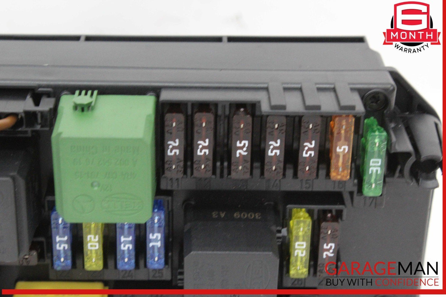 10-20 Mercedes W212 E350 GLK350 CLS550 Front SAM Module Relay Fuse Box OEM