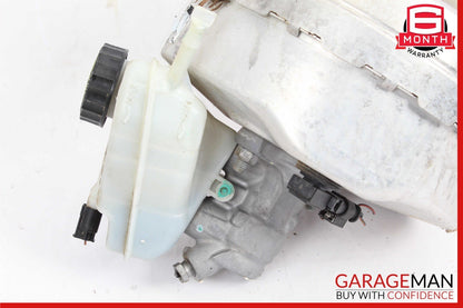15-18 Mercedes W205 C300 C400 Power Brake Booster Master Cylinder Reservoir OEM