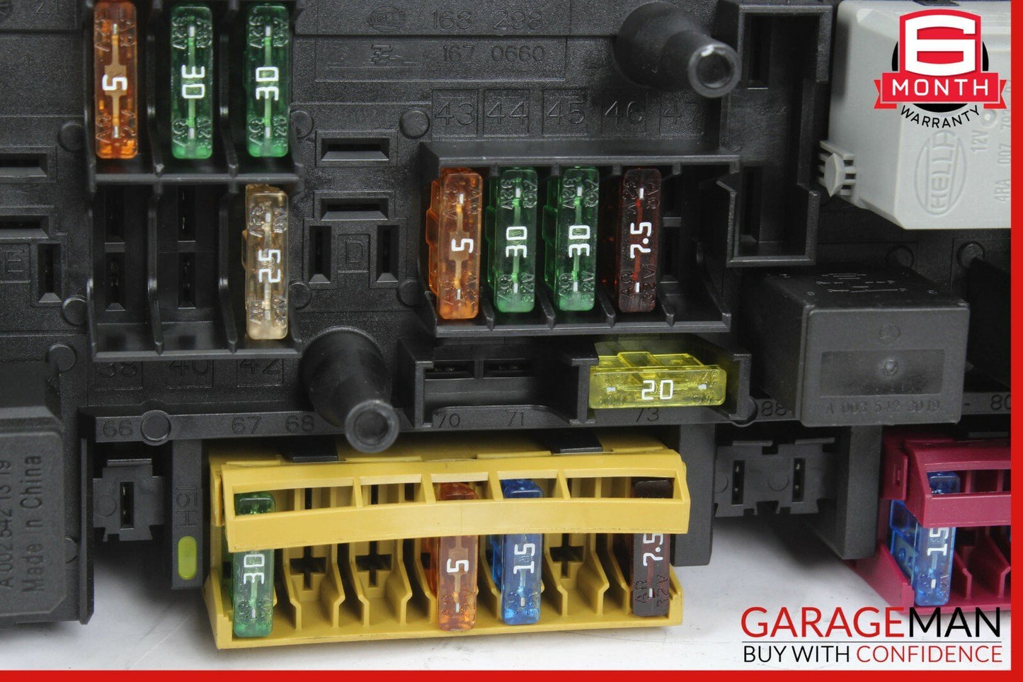 12-14 Mercedes W204 C250 C350 C63 AMG Rear SAM Fuse Box Relay Module Assembly