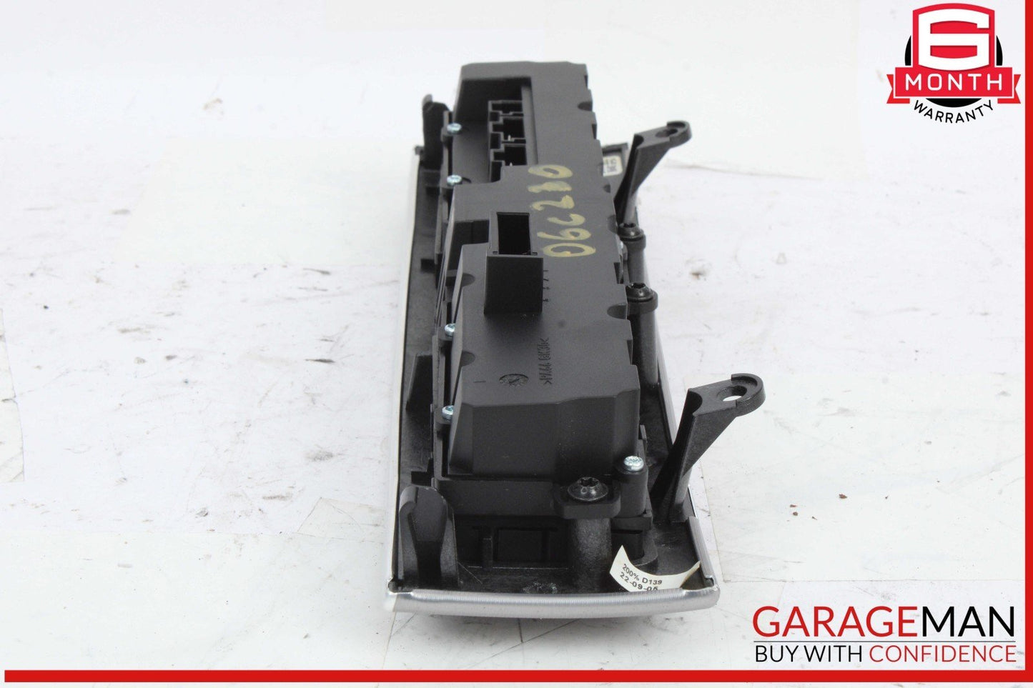 05-07 Mercedes W203 C230 Hazard Light Door Lock Control Panel 2038700710 OEM