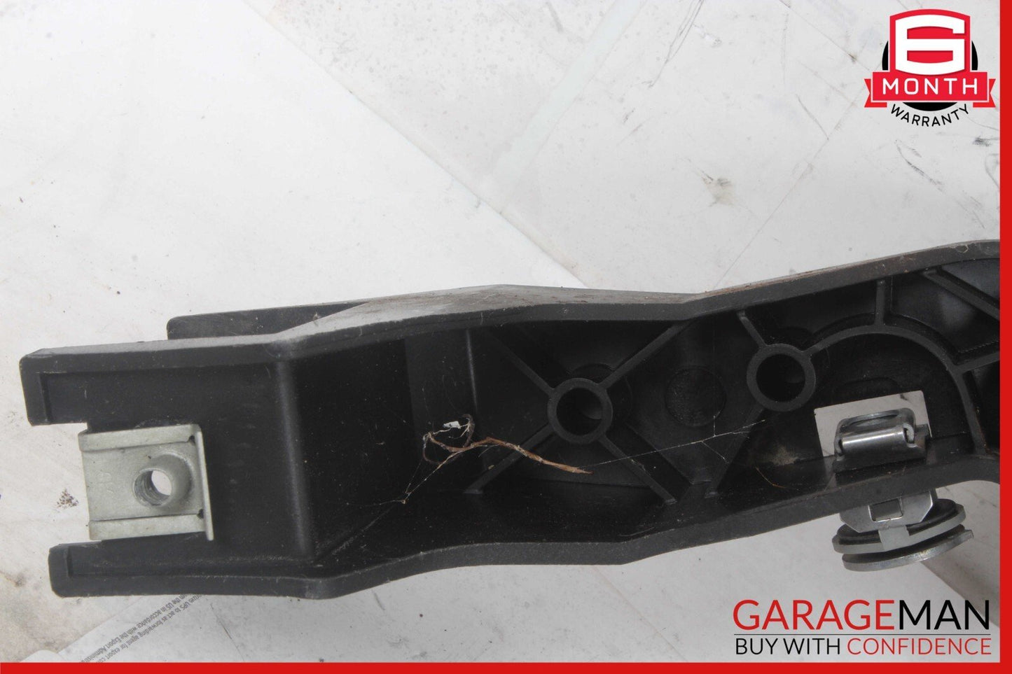 14-21 BMW i3 i3s Front Right Side Headlight Mount Support Bracket OEM