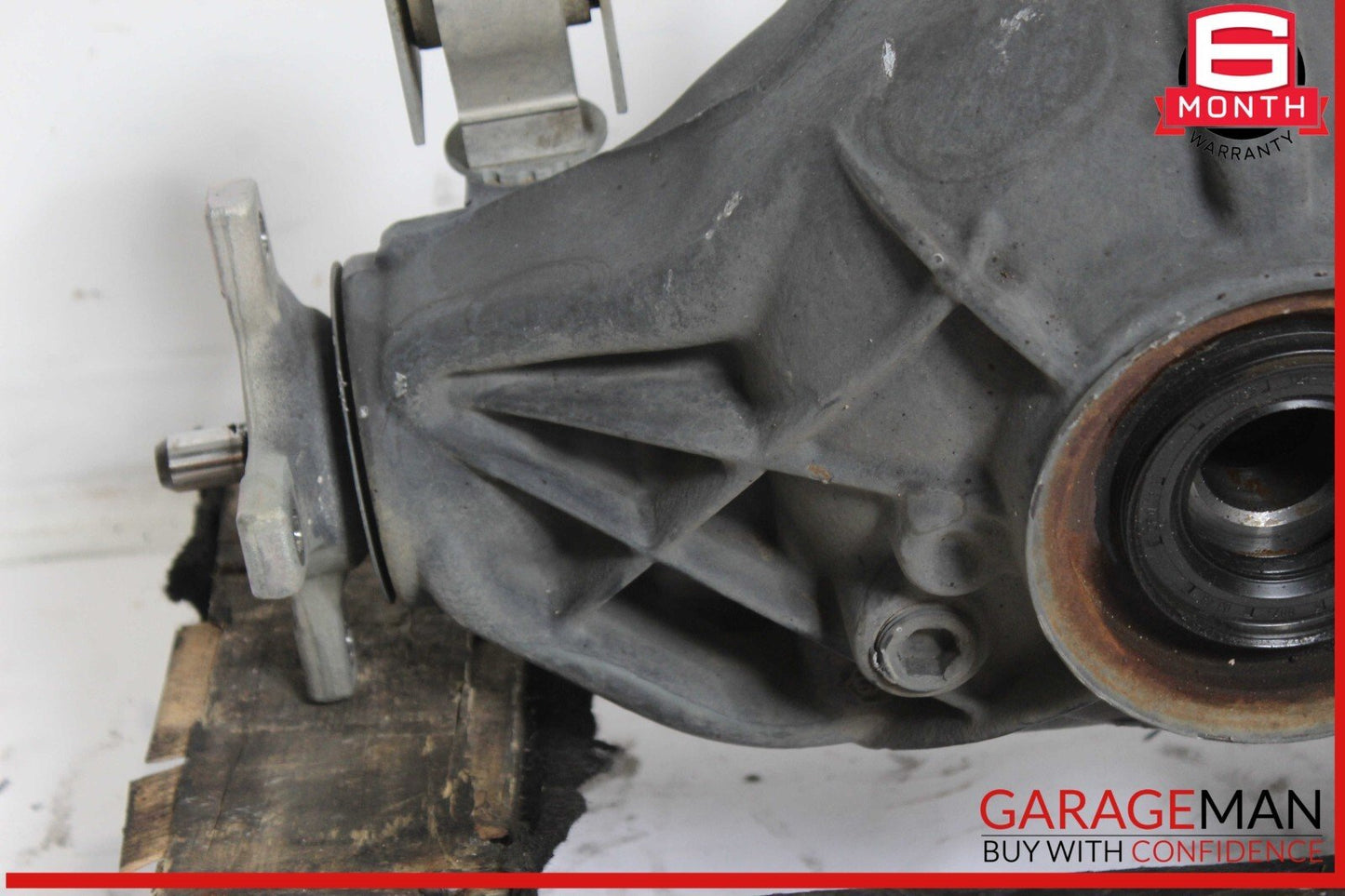 10-18 Mercedes W212 E350 E550 Rear Differential Diff Axle Carrier OEM