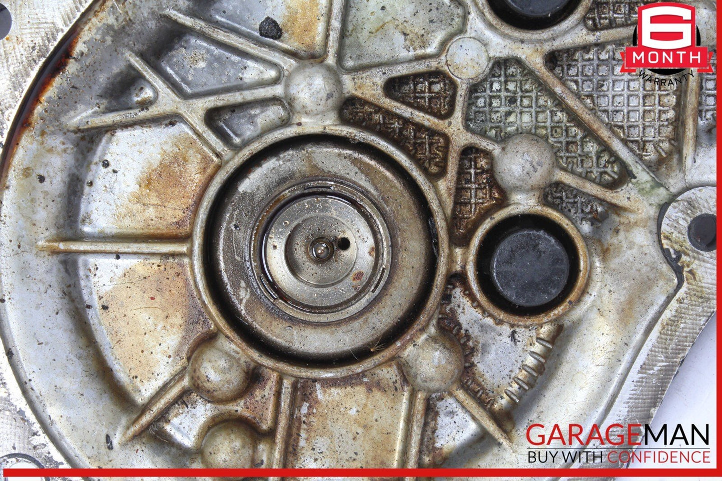 05-13 Mercedes W204 C300 E550 Front Left Side Engine Timing Chain Cover Plate