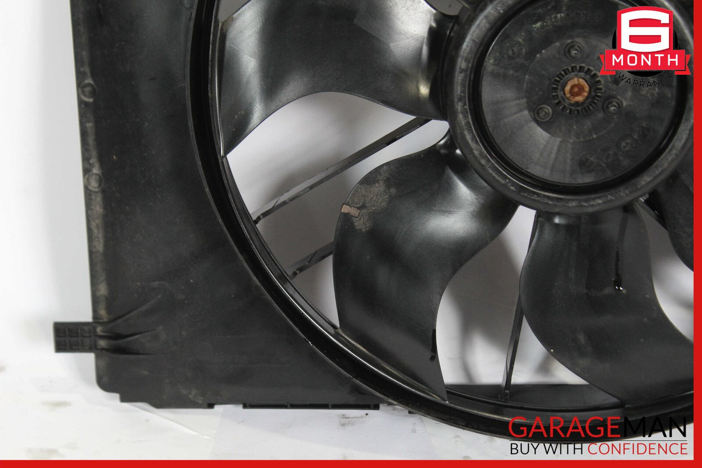 08-18 Mercedes W204 C250 C300 Engine Radiator Cooling Fan Shroud Motor Assy