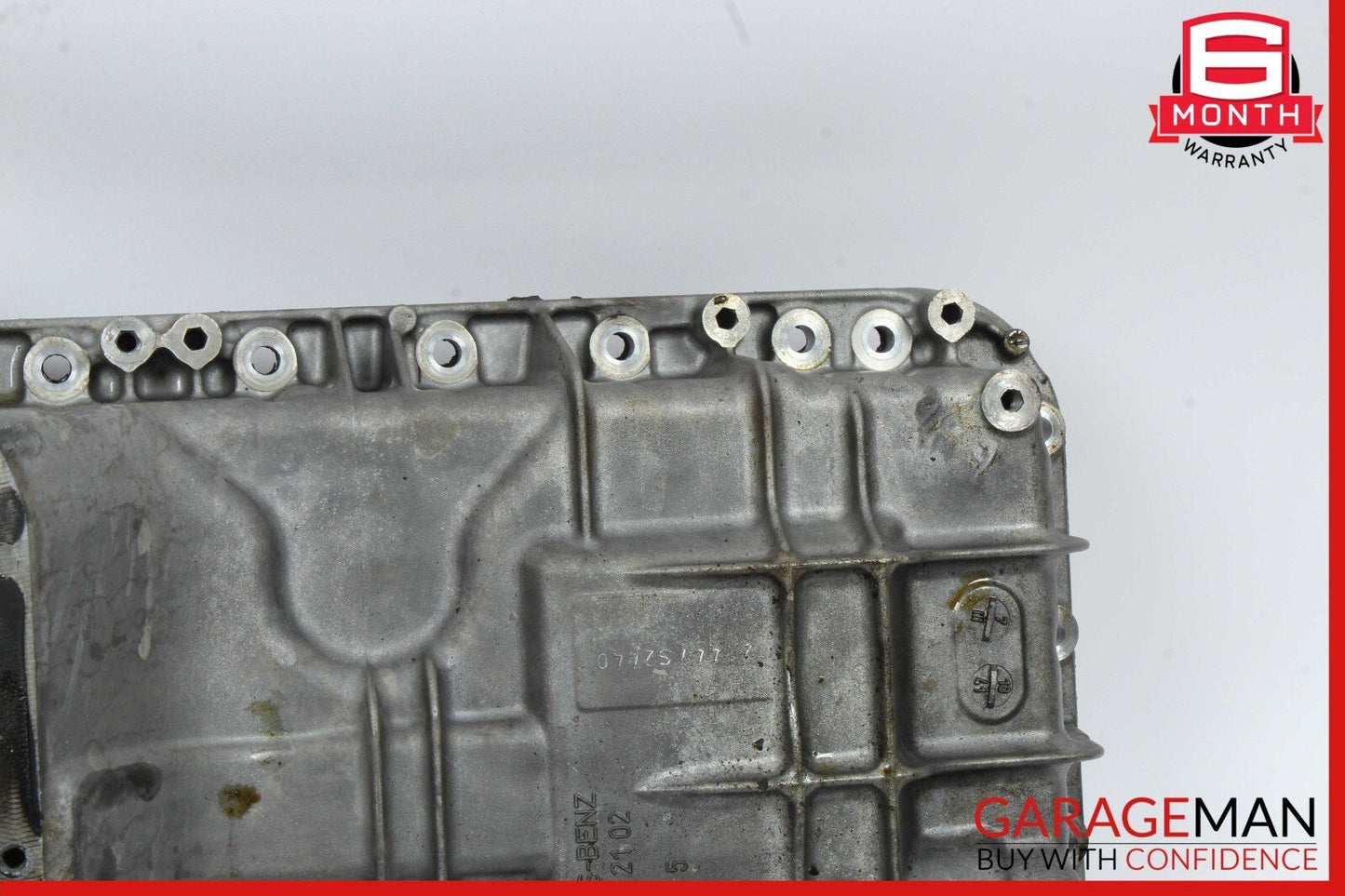 05-11 Mercedes W212 E350 C350 Engine Upper Oil Sump Baffle Pan 2720142102 OEM