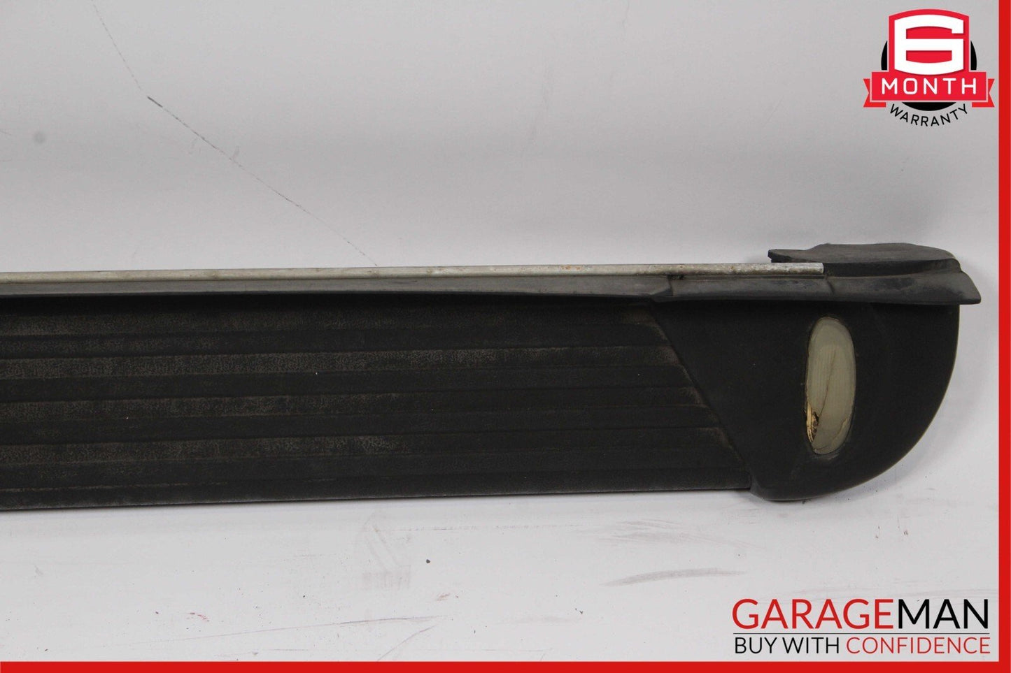 98-05 Mercedes W163 ML350 Left Side Door Step Running Board Nerf Bar Aftermarket