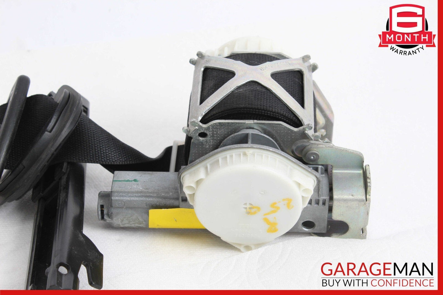 08-15 Mercedes W204 C250 C300 C350 Front Right Side Seatbelt Seat Belt Retractor