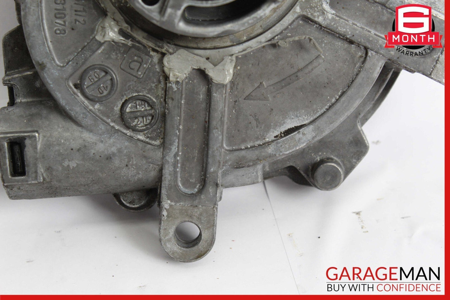 06-11 Mercedes W212 E350 SLK300 Engine Motor Brake Vacuum Pump 2722300465 OEM