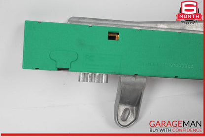 03-09 Mercedes W211 E500 CLS550 Rear Antenna Amplifier Booster OEM