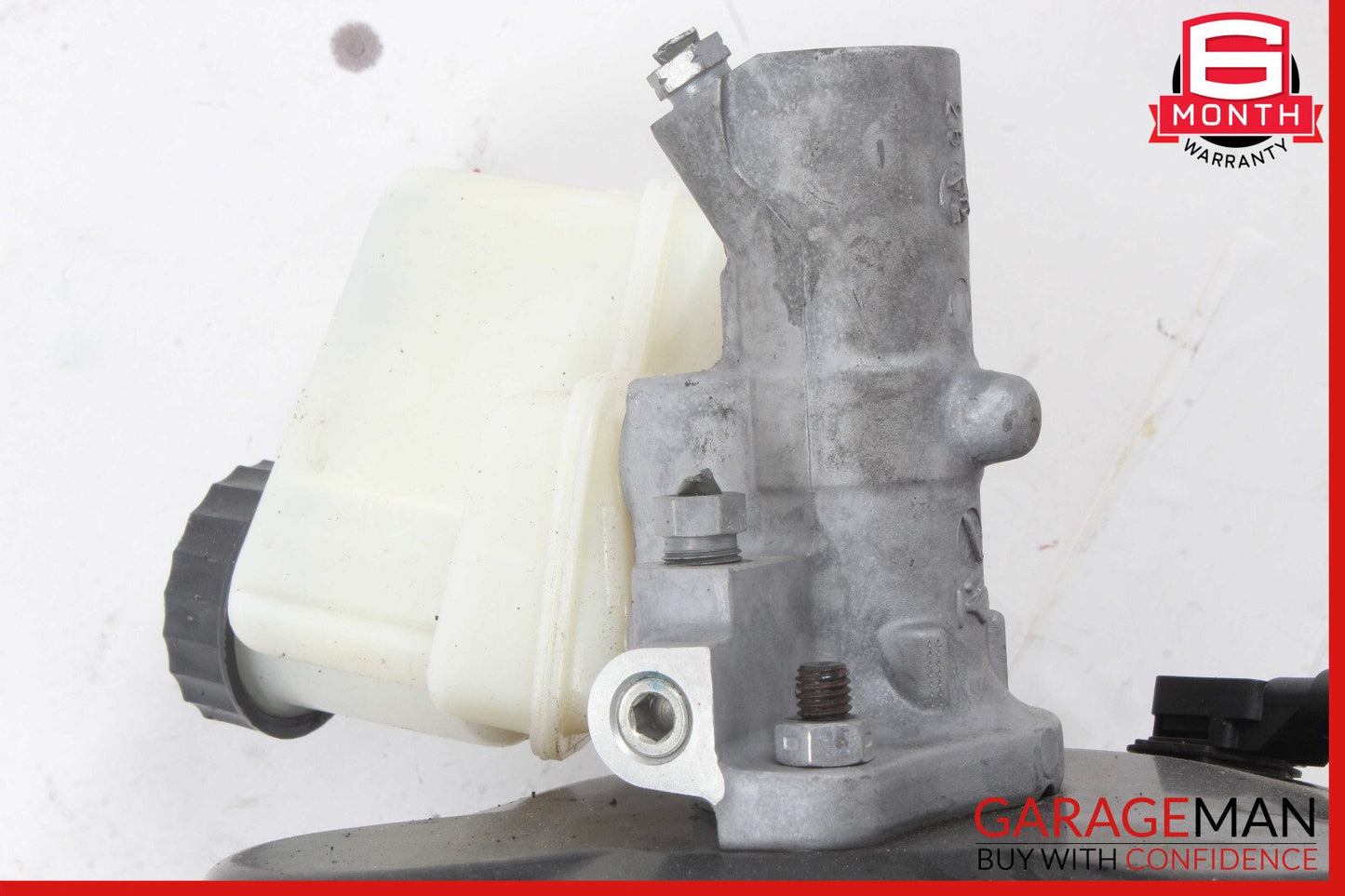 12-14 Mercedes W212 E350 CLS500 Power Brake Booster Master Cylinder Reservoir