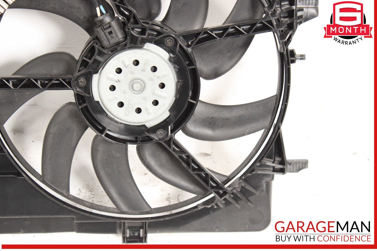 09-16 Audi A5 A4 Q5 2.0L Engine Motor Cooling Radiator Fan Motor 8K0121003P OEM