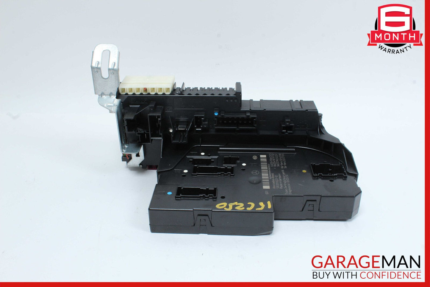 12-15 Mercedes W204 C250 C300 C350 Rear Fuse Relay Box Module 2049060305 OEM