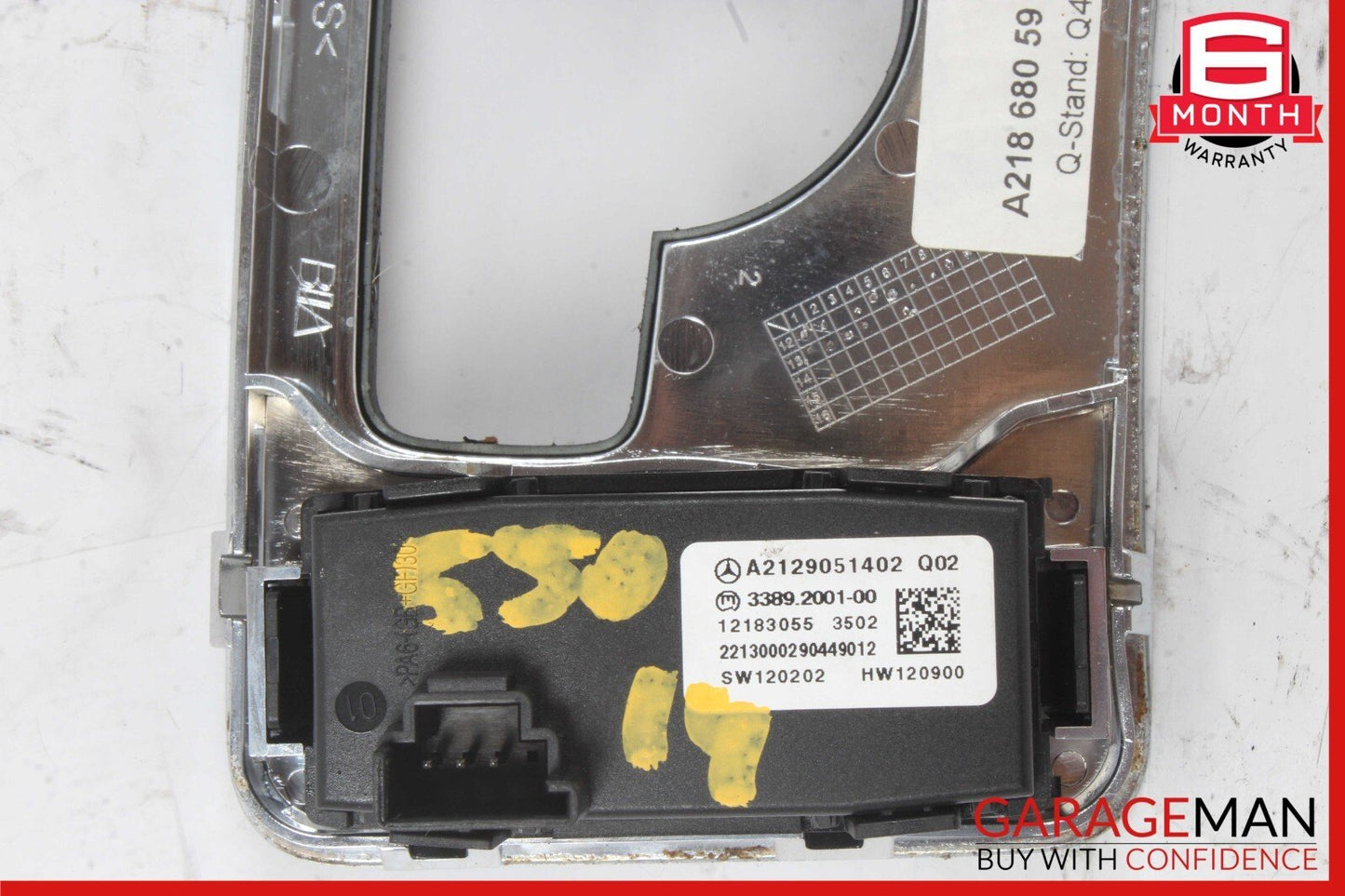 12-14 Mercedes W218 CLS500 CLS550 Center Console Switch Trim Bezel Cover OEM