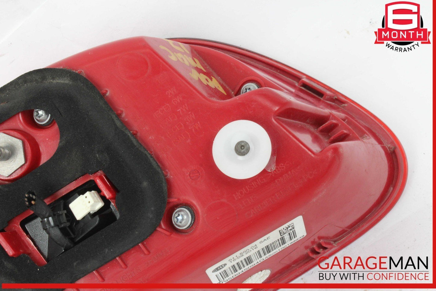15-18 Porsche Macan 95B Rear Right Side Inner Tail Light Lamp LED 95B945094G OEM