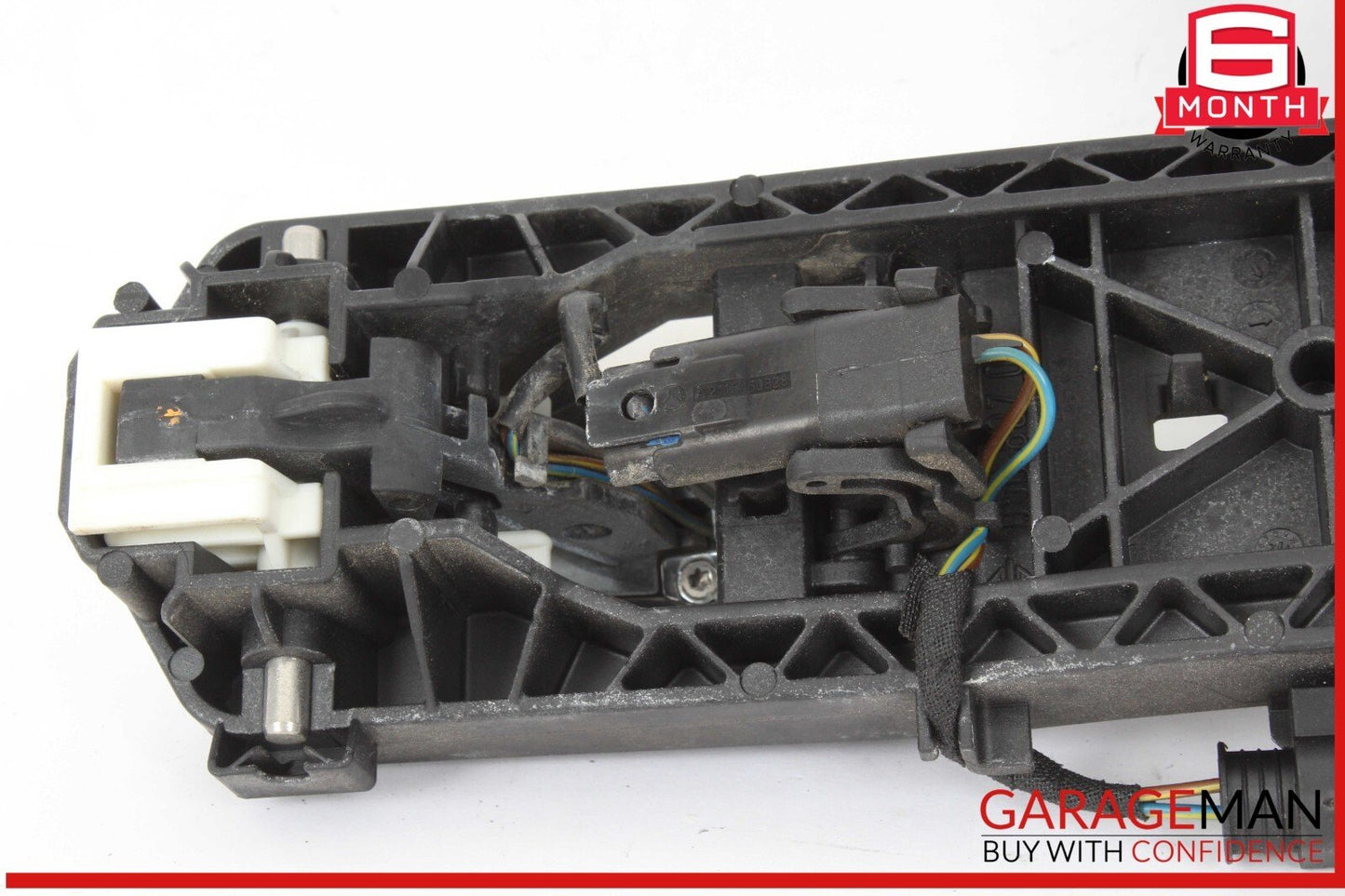 12-18 Mercedes W218 CLS550 CLS63 Front Left  Side Exterior Door Handle OEM