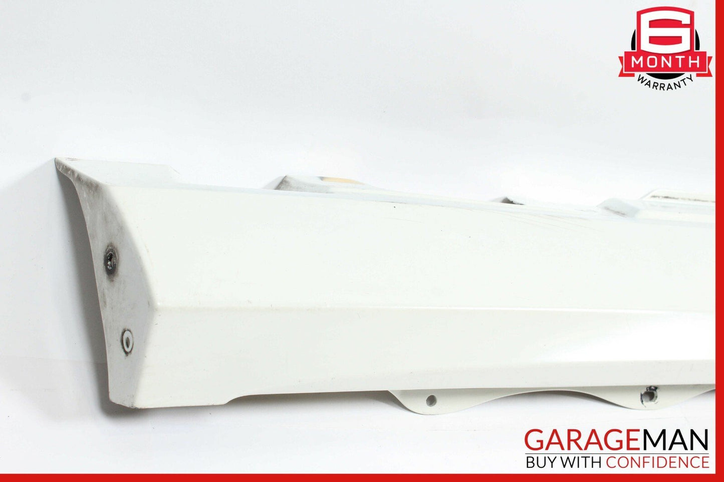 06-13 Mercedes W251 R350 Left Driver Side Rocker Skirt Molding Panel White