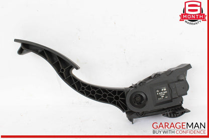 14-19 Mercedes W117 CLA250 GLA250 Throttle Accelerator Gas Pedal w/ Sensor OEM