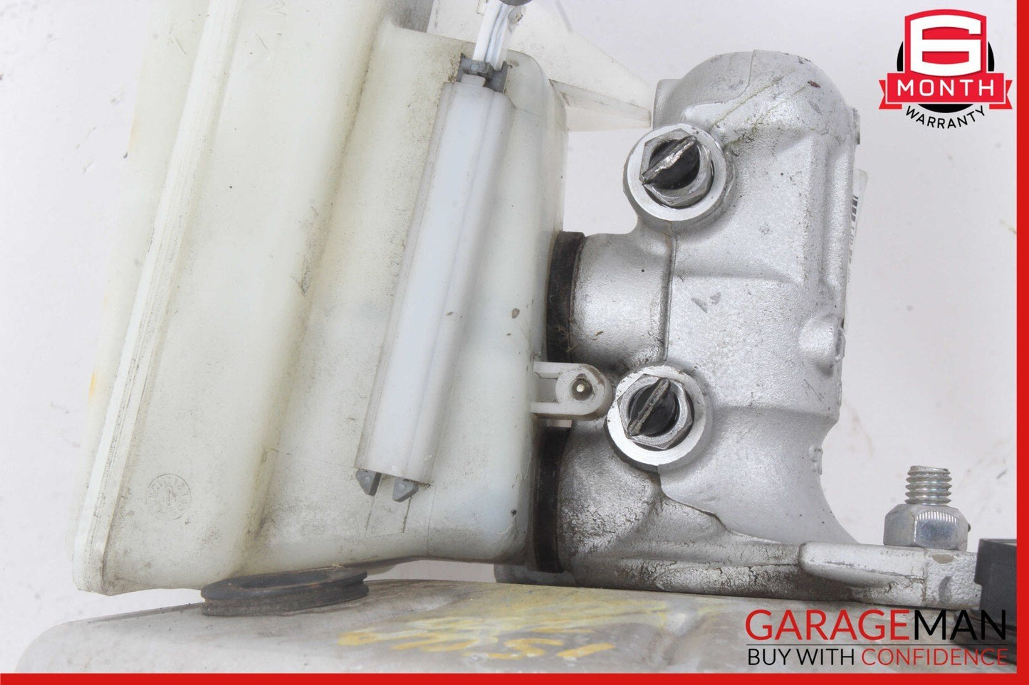 14-19 Mercedes W117 CLA250 CLA200 Power Brake Booster Master Cylinder Reservoir