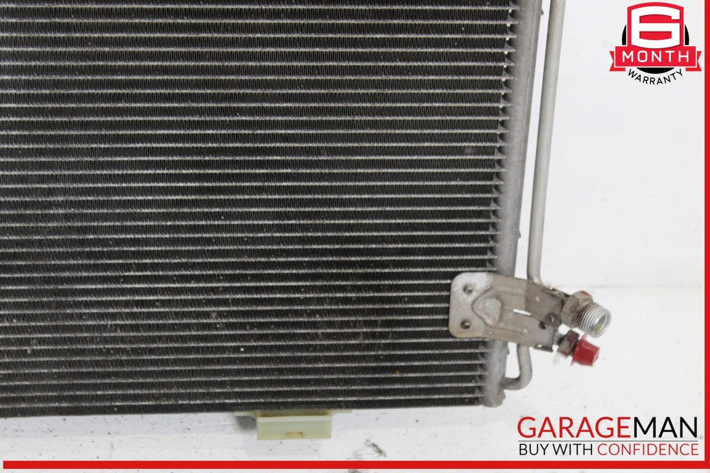 98-02 Mercedes W210 E320 Engine Cooling Radiator Assembly 2105001203 OEM