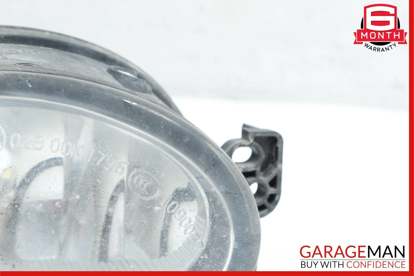 06-09 Mercedes W211 E350 CLK350 Front Right Side Fog Light Lamp Cover OEM
