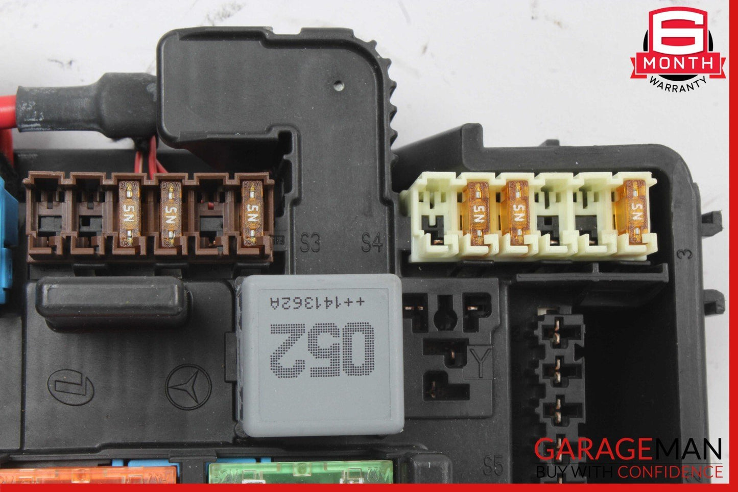 15-20 Mercedes W205 C300 C350 C350e Rear Fuse Box Relay Control Module Assy