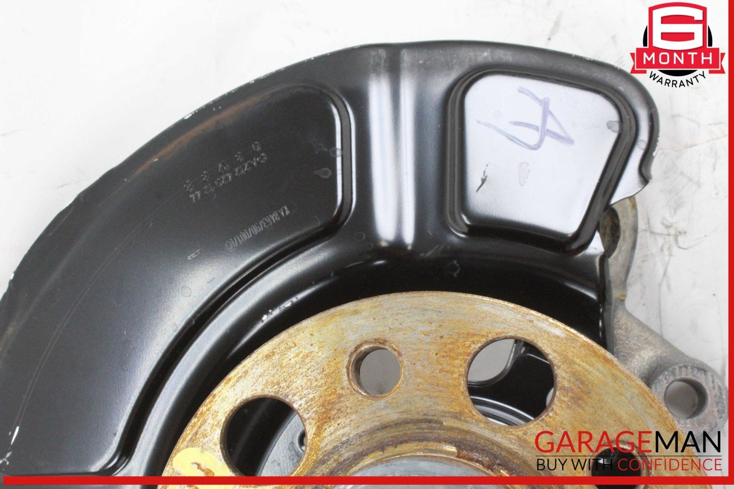 10-16 Mercedes W212 E350 Front Right Side Wheel Spindle Knuckle Wheel Hub OEM