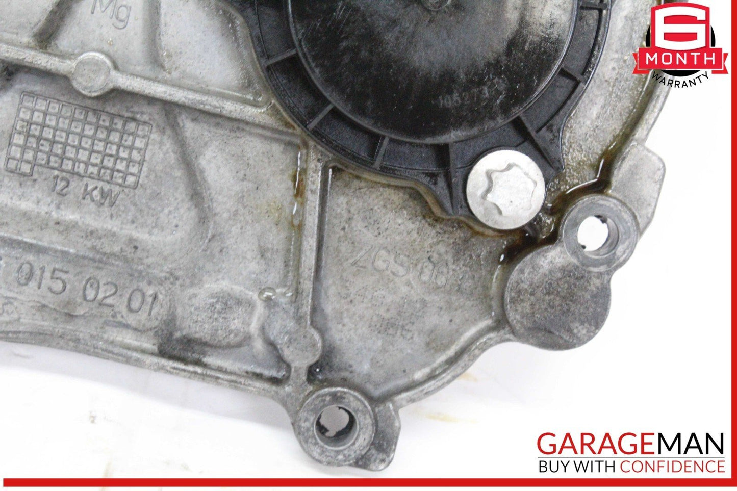 12-18 Mercedes X166 GL450 GL550 Front Right or Left Engine Timing Chain Plate