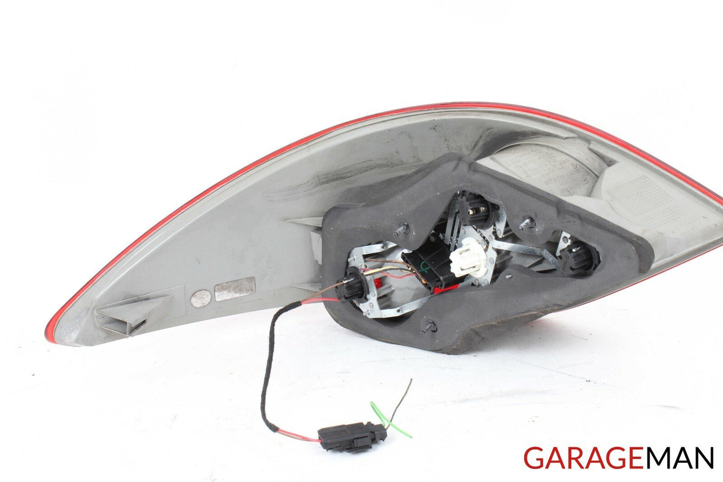 06-10 MERCEDES W251 R350 R550 REAR LEFT DRIVER SIDE TAIL LIGHT LAMP OEM