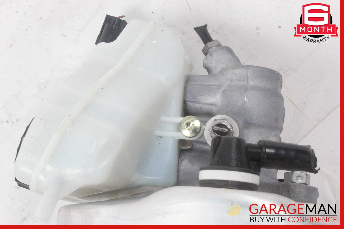 15-18 Mercedes W205 C300 Master Cylinder Power Brake Booster OEM