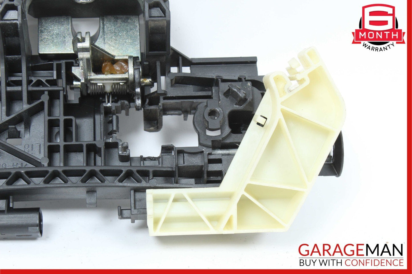 14-16 Mercedes W212 E350 E550 Rear Left Exterior Door Handle Bezel